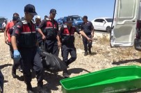 Kayip Yasli Adam Bos Arazide Ölü Bulundu