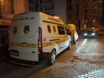 Esenyurt'ta Yabanci Uyruklu Kadin 5'Inci Kattan Düserek Hayatini Kaybetti