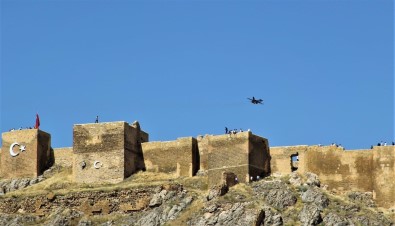 Gökyüzünün Yildizlari Bayburt Semalarinda