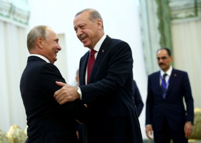 İbrahim Kalın: Putin, Erdoğan'a bize de SİHA versenize dedi!