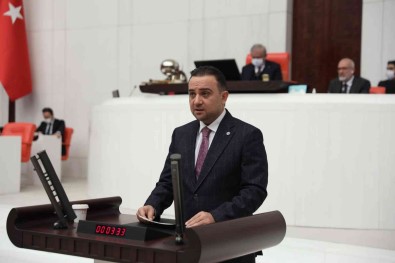 AK Partili Baybatur, Yogun Mesai Sonrasi Sahaya Iniyor