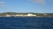 'Castorone' Isimli Gemi Çanakkale Bogazi'ndan Geçti