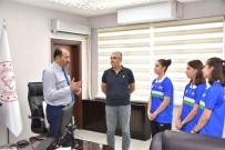 Gün, Türkiye Badminton Sampiyonlarini Misafir Etti