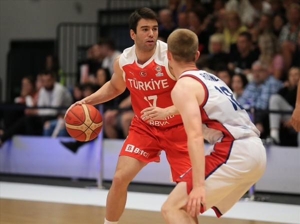FIBA Dünya Kupası Avrupa Elemeleri'nde Türkiye, Büyük Britanya'yı evinde devirdi!
