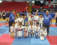 Manisa'da Adala Mahallesi Firtinasi Esti