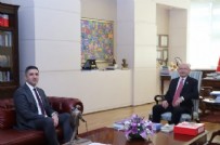 Menderes Belediyesi'nde yolsuzluk! CHP'li Belediye Başkanı Mustafa Kayalar gözaltında!