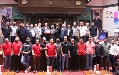 'Açik Hat Davalari' Sorunu Torba Yasayla Çözüme Kavustu