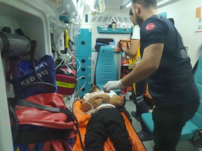 Adana'da Evinde Silahli Saldiriya Ugrayan Genç Yaralandi