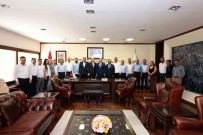 Baskan Zolan, Denizli MHP'nin Yeni Ilçe Yöneticilerini Agirladi