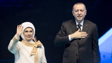 Dünyaca ünlü profesör ülkesi ABD'yi topa tuttu Türkiye'nin liderliğine dikkat çekti: 'Erdoğan'da bunu gördüm'