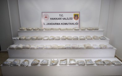 Yüksekova'da 55 Kilo Metamfetamin Ele Geçirildi