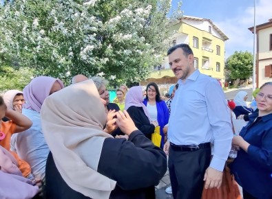 105 Yasindaki Fikriye Ve 97 Yasindaki Fatma Nine'nin Erdogan Sevgisi