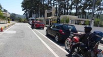 Marmaris'e 15 Bin Araç Geçisi Oldu