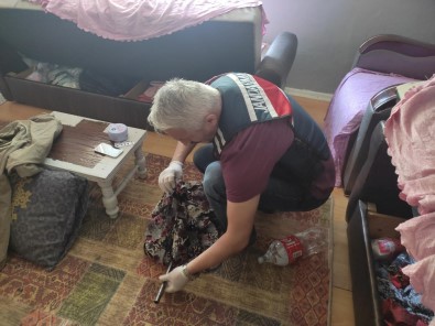 Yaklasik 100 Bin TL'lik Hirsizlik Olaylarina Karisan 5 Süpheli Yakalandi