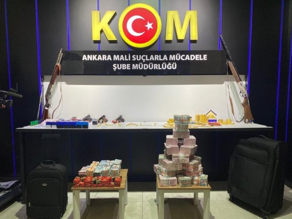 Demir Yumruk'ta şifre çözüldü! Aralarında Erol Evcil'in de olduğu 328 kişi gözaltına alınmıştı!