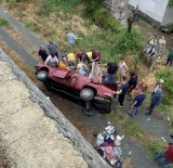 Edirne'de Otomobil Uçuruma Yuvarlandi Açiklamasi 2 Ölü, 2 Yarali