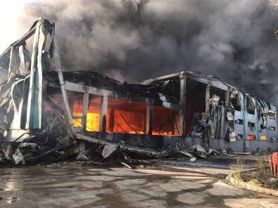 Kimyasal Patlamanin Yasandigi Fabrika, Daha Önce De Yanarak Yok Olmus