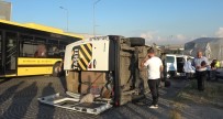 Bursa'da Isçileri Tasiyan 2 Servis Minibüsü Çarpisti Açiklamasi 8 Kisi Yaralandi