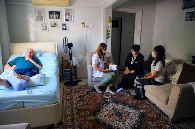 Büyüksehir'den Evde 'Hasta Refakatçi' Egitimi