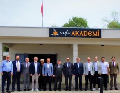 Rektör Özölçer, TSO Baskanlari Ile Bir Araya Geldi