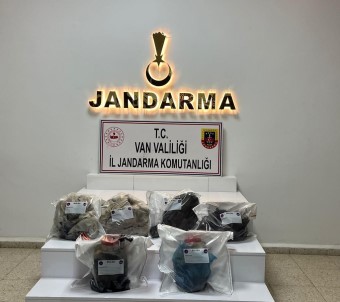 Baskale'de 35 Kilo 670 Gram Baz Morfin Ele Geçirildi