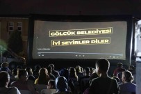 Açik Hava Sinemasina Vatandaslardan Yogun Ilgi