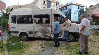 Bagcilar'da Panelvan Araç Ile Servis Minibüsü Çarpisti Açiklamasi 5 Yarali