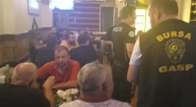 Bursa'da Polis Ekiplerince 'Huzur' Denetimi Yapildi
