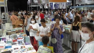 5. Edremit Kitap Fuari Açildi