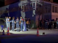 Antalya'da Kadin Cinayeti Açiklamasi Bosanma Asamasindaki Esini Sokak Ortasinda Silahla Öldürdü