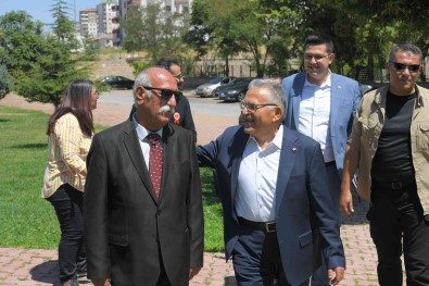 Kayseri'de Haci Bektas Veli'nin Vefatinin 751. Yil Dönümü Için Program Düzenlendi