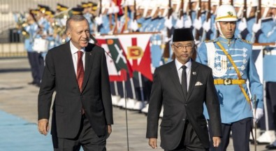 Cumhurbaşkanlığı Külliyesi’nde Devlet Nişanı Tevcih Töreni! Türkiye-Malezya arasında karşılıklı devlet nişanı takdim edildi