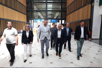 Büyükkiliç'tan Türkiye Ve Avrupa'nin En Büyük Karma AVM'si Kumsmall'a Ziyaret