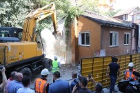 Eyüpsultan'da Rezerv Alanda Kentsel Dönüsüm Çalismalarina Baslandi