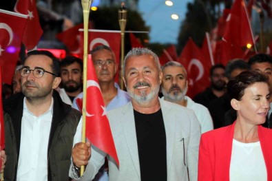 Melek Mosso'dan Manavgat'ta 30 Agustos Konseri