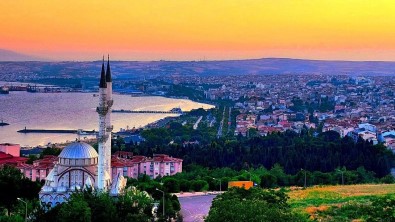 Tekirdag'da Temmuz Ayinda 2 Bin 135 Konut Satildi