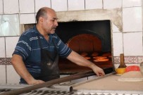 Firincilarin 400 Derece Atesin Karsisinda Ekmek Mücadelesi