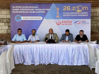 IHA Muhabiri Ahmet Faruk Sarikoç'a Türkiye Haber Kameramanlari Dernegi'nden Ödül