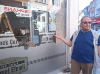 Sabah Dükkânini Açmaya Gelen Esnafa Cam Soku