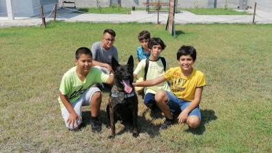 5 Çocuktan Yaslari Küçük, Davranislari Büyük Dedirtecek Hareket