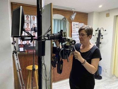 Kadiköy'de Ünlülerin Yarim Asirlik Fotografçisi Açiklamasi 'Arsivlerimizde Çok Fazla Animiz Var'