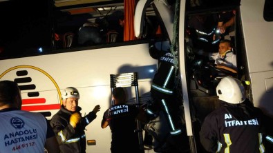 Alanya'daki Otobüs Kazasinda Can Pazari Yasandi