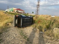 Agri'da Kamyonet Sarampole Uçtu Açiklamasi 5 Yarali