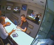 Adana'da 3 Kuyumcuyu Soyan Hirsiz Yakalandi