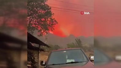 Asiri Sicaklar Nedeniyle Orman Yangini Açiklamasi Bin 500 Kisi Tahliye Edildi