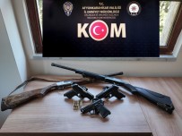 Silah Kaçakçilarina Yönelik Operasyonda 5 Kisi Gözaltina Alindi