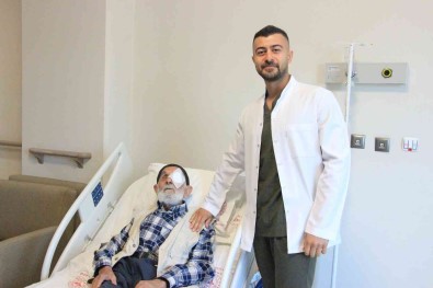 100 Yasinda Yeniden Görmeye Basladi