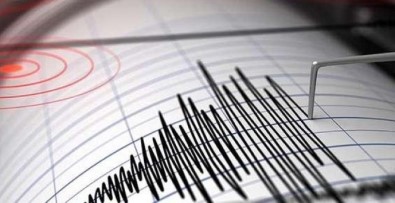 Antalya'da 4.4 Büyüklügünde Deprem