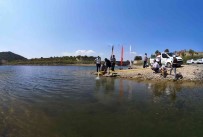 Çanakkale'de Baraj Ve Göletlere 1 Buçuk Milyon Sazan Baligi Yavrusu Birakildi