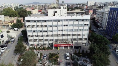 CHP’li belediyede skandallar bitmiyor! Yakın dostunu özel kalem partiliyi müdür...